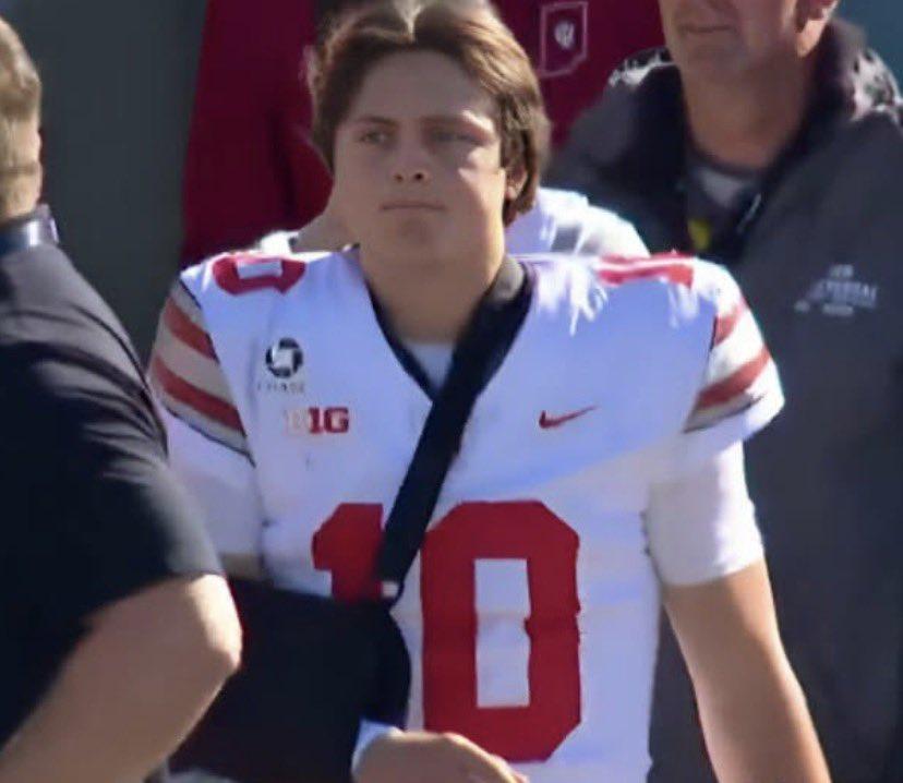 Won the game, lost the QB 🤕